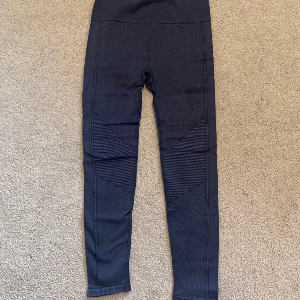 Fabletics seamless leggings